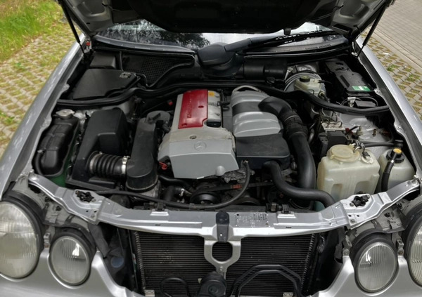 Mercedes-Benz Klasa E cena 18500 przebieg: 307256, rok produkcji 2003 z Mogilno małe 781
